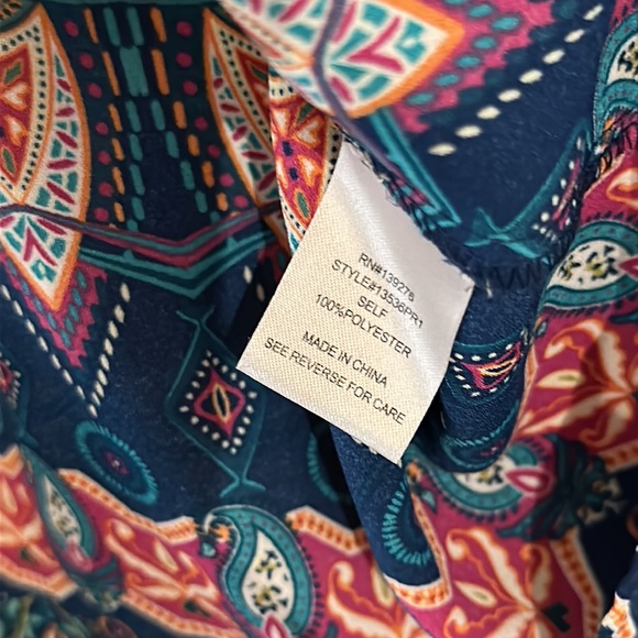 Colorful Cap Sleeve Top - Picture 5 of 5